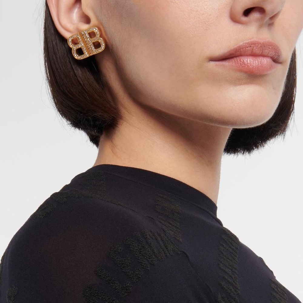 14k Gold plate Earring studs w Cubic Z  stones medium SZ Earrings 1.2 x1.2 inch.